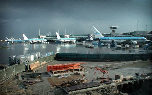 „Schiphol is een semipubliek goed in de economie. Dat houdt in dat gebruik ervan door de ene burger niet ten koste mag gaan van de andere burger.” Foto RD, Henk Visscher