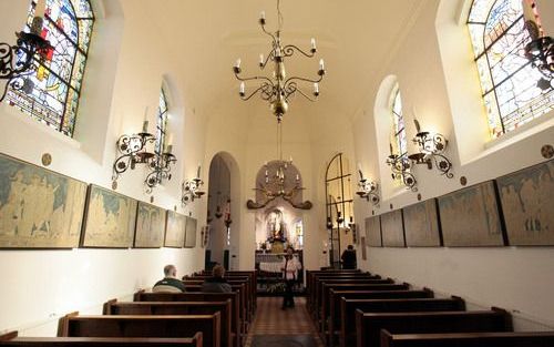 VENLO – Devotie- en bedevaartkapel van Onze Lieve Vrouw van Genooi, beschermvrouwe van de stad Venlo. Hoewel veel kerken steeds leger worden, bloeit de Mariaverering in zuidelijk Nederland. Foto Bert Jansen