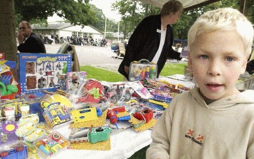 HARSKAMP - Op de negentiende zendingsdag in Harskamp, zaterdag, waren diverse zendingsorganisaties met kraampjes aanwezig. - Foto Dick(Vos