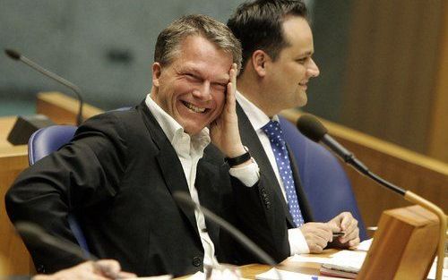 DEN HAAG - Spoeddebat over inkomens private sector in de Tweede Kamer in Den Haag. Minster Bos van Financien en staatssecretaris De Jager tijdens het debat. Foto ANP