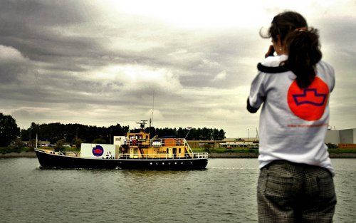 DEN HAAG - ARCHIEFFOTO 2004. De subsidieaanvraag van de stichting Women on Waves voor hun kliniek op de abortusboot is afgewezen. Volgens het ministerie van Volksgezondheid zijn er in Nederland genoeg klinieken en zijn ze voldoende verspreid over het land