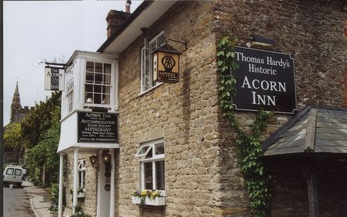 Lunch in Acorn Inn, Evershot, waar Thomas Hardy stamgast was. Foto RD