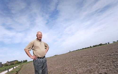 SOEST – De toekomst van de Soester Eng, een oude akker en sinds 1992 een beschermd dorpsgezicht, zorgt voor veel geharrewar. Het is een gevoelige materie in Soest, onder meer vanwege eerdere bouwplannen, weet fractievoorzitter van Gemeentebelangen Groen S