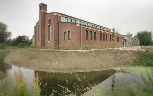 WIJK – De hersteld hervormde gemeente te Wijk bij Heusden neemt volgende week woensdag haar nieuwe kerkgebouw, met de bijbehorende verenigingsruimte, in gebruik. Foto Hhg Wijk