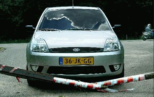 De nieuwe Ford Fiesta mag er zijn. De auto ziet er goed uit en rijdt prima. - Foto RD, Sjaak Verboom