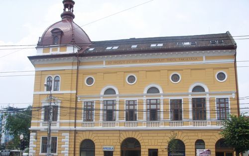 CLUJ - Het internationale IRTI congres vindt dit jaar plaats in de theologische faculteit van de Hongaars Gereformeerde Kerk in de Roemeense stad Cluj. FotoRD