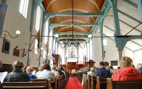 AMSTERDAM – De stichting Alle Dag Kerk in Amsterdam viert zaterdag haar 75-jarig bestaan. Plaats van de lunchpauzekerkdiensten is nog steeds de Engelse kerk aan het Begijnhof, in hartje Amsterdam. Sprekers op de jubileumdag zijn dr. Ciska Start, dr. Antoi