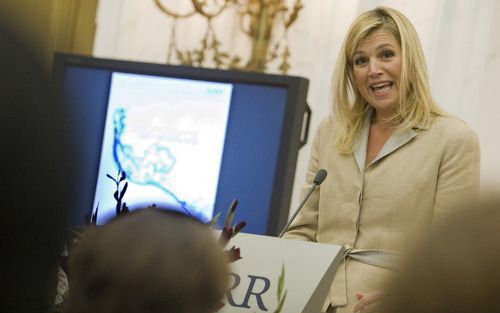 De berichtgeving in de media over het optreden van prinses Máxima eind september bij de presentatie van een WRR rapport heeft de nodige commotie veroorzaakt. Máxima’s conclusie was dat dé Nederlander niet bestaat. In de zeven jaar dat zij bij Nederland be