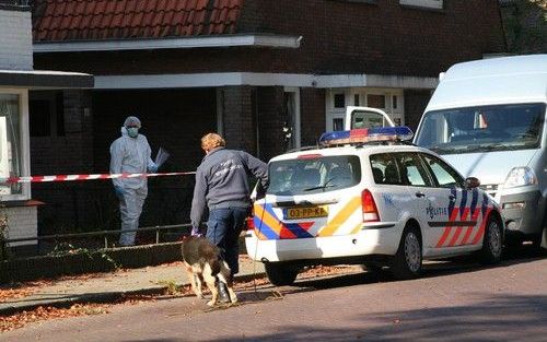 VUGHT - De politie bij de plaats van het misdrijf. Foto ANP