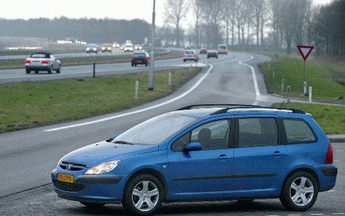 De Break is een aangename aanvulling op het succesvolle 307-programma van Peugeot. - Foto RD, Anton Dommerholt