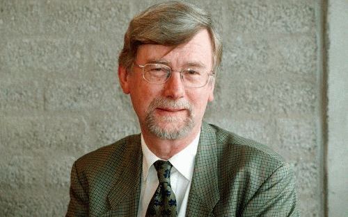 PROF. DR. E. TALSTRAÂ¶ fotoverantwoording: Foto RD