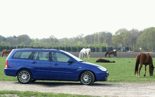 Ford zet met de Focus ST170 een sportieve rijdersauto op de weg. - Foto’s RD, Henk Visscher