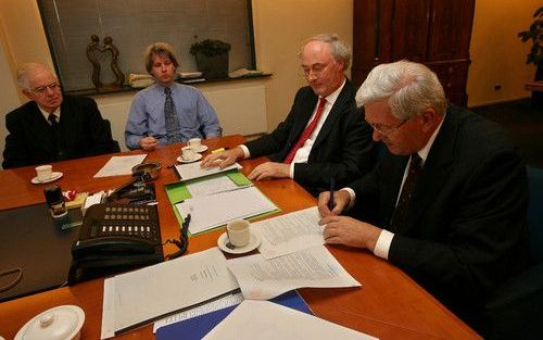 De ”Vertellingen bij de Bijbel” in het Arabisch