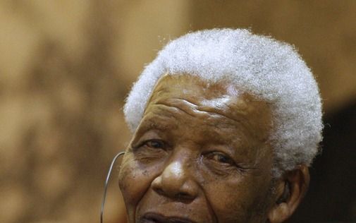 Zuid-Afrika viert dat Mandela, het symbool van de strijd tegen apartheid in Zuid–Afrika, twintig jaar geleden vrijkwam uit de gevangenis. Foto EPA