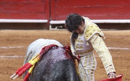 SEVILLA - Een stierengevecht in Spanje. Foto EPA