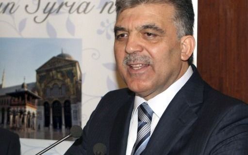 ANKARA – Een Turkse rechtbank heeft maandag bepaald dat president Abdullah Gül moet terechtstaan wegens misbruik van overheidsgeld. De beschuldigingen aan het adres van, de als president onschendbare, Gül stammen uit de jaren negentig. Foto ANP