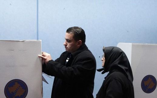 De eerste lokale verkiezingen in Kosovo zijn zondag zonder grote problemen verlopen. Foto EPA