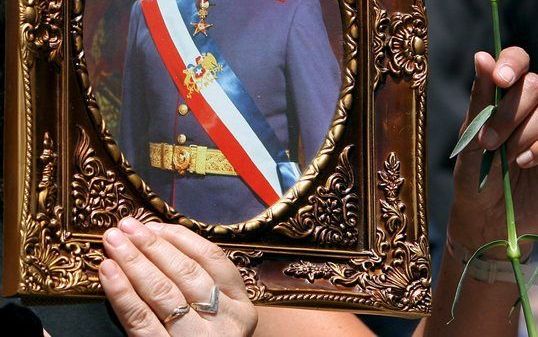 SANTIAGO – Een Chileense rechter heeft donderdag een plaatsvervanger van wijlen dictator Augusto Pinochet en twee andere kopstukken aangeklaagd wegens de ’verdwijning’ van vijf politieke tegenstanders. De slachtoffers zijn linkse oppositionelen die waarsc