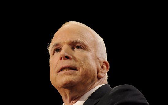 De republikeinse senator John McCain heeft donderdagavond formeel de opdracht van zijn partij aanvaard om mee te doen aan de presidentsverkiezingen van 4 november. Foto: EPA