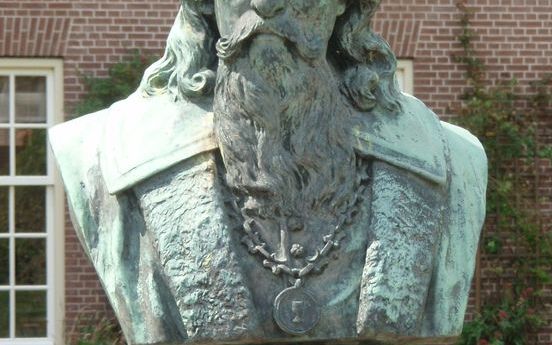 NAARDEN – Jan Amos Comenius, in de tuin van het Comenius Museum in Naarden. Foto Comenius Museum