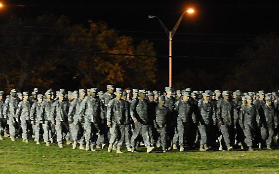 Militairen van het 3e Brigade Combat Team van de 1e Calvary Division keren in november 2009 terug in Fort Hood na een missie van een jaar in Noord-Irak. Foto EPA