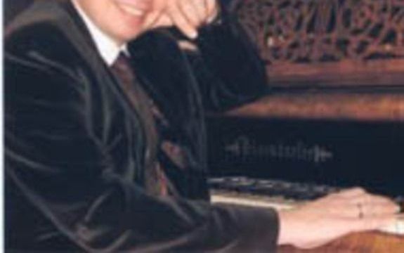 Bert Mooiman uit Den Haag wordt de opvolger van Jaap Hillen als organist van de Grote Kerk in Breda.