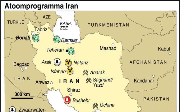 De Iraanse plannen betekenen een zeer forse uitbreiding van het aantal nucleaire complexen in de Islamitische Republiek. Het land beschikt over een nucleaire fabriek bij Natanz en nabij de stad Qom wordt een centrale gebouwd. Infographic ANP