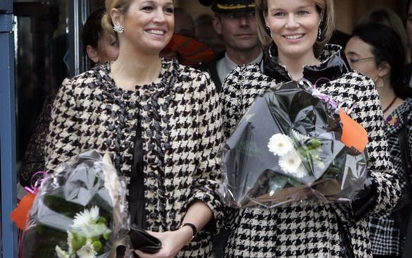 De prinsessen Maxima en Mathilde waren in 2007 nog samen te gast in het Haagse Gemeentemuseum. Foto ANP