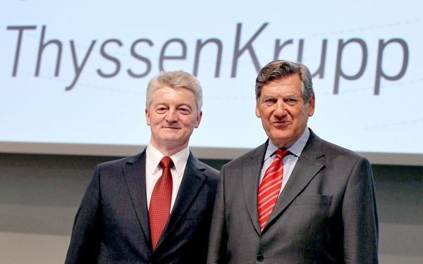 ThyssenKrupp CEO Heinrich Heisinger (links) en oud-CEO Ekkehard Schulz.