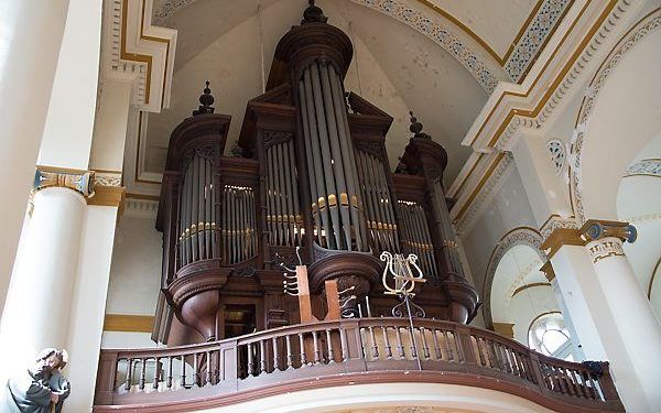 Het orgel in de Havenkerk in Schiedam. Beeld Nils Boeser