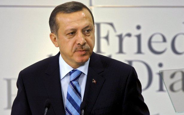 „De Turkse premier Erdogan heeft niets opmerkelijks gezegd. De Koran bevat ruim honderd teksten die integratie met ongelovigen verbieden.” Foto EPA