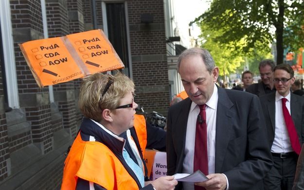 DEN HAAG – De politieke partijen voeren in het pinksterweekend, met nog ruim twee weken tot aan de verkiezingen, volop campagne. Foto ANP