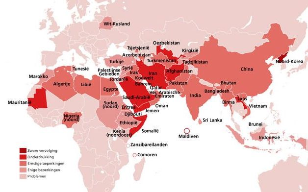 Bloedrood kleuren ze, de landen in de top vijf van de ranglijst christen­vervolging van Open Doors. Ze tonen de wonden die christenen wereldwijd oplopen omdat ze de naam van Jezus Christus belijden. Beeld Open Doors