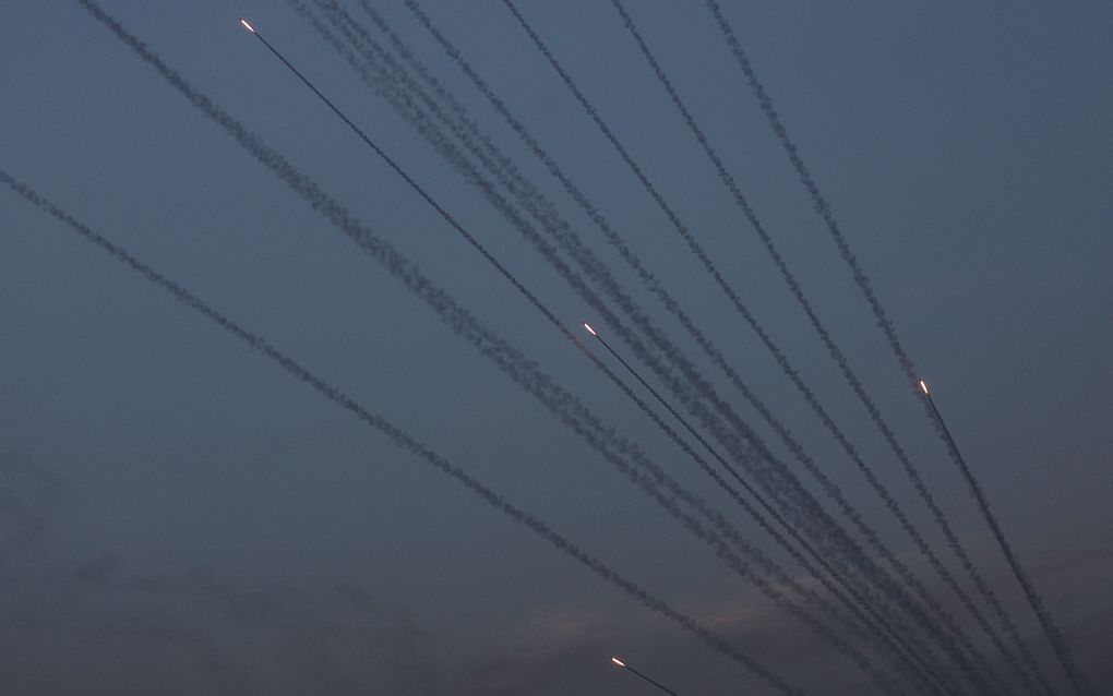 Raketaanvallen op Israël vanuit de Gazastrook. beeld EPA