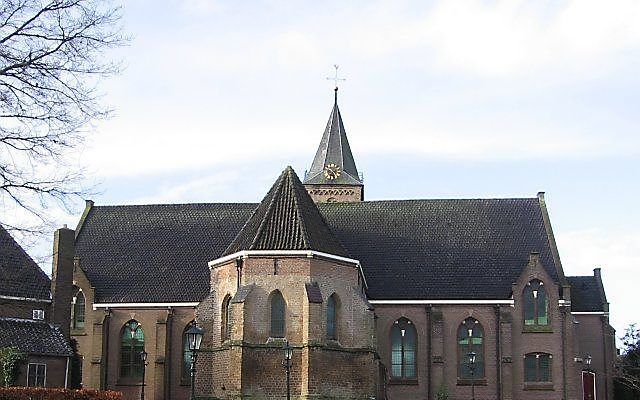 Dorpskerk in IJsselmuiden. beeld RD