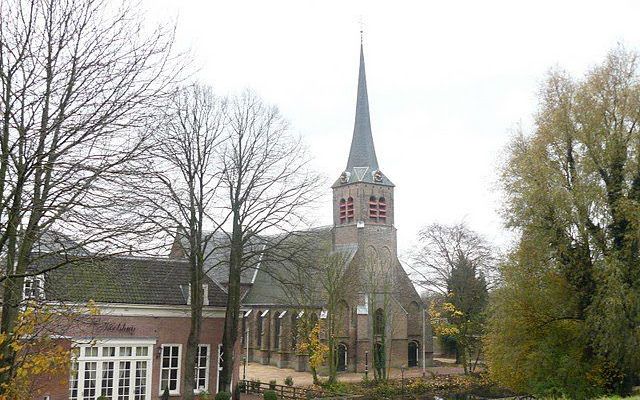 ROTTERDAM - De Adriaen Janszkerk te Rotterdam-IJsselmonde. Foto hervormde gemeente Rotterdam-IJsselmonde