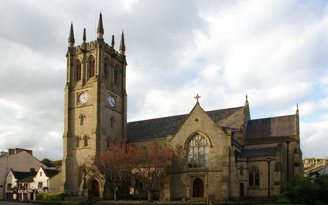 Een anglicaans kerkgebouw in Padiham, ten zuiden van Yorkshire Dales National Park. Beeld Alexander P. Kapp, Wikimedia