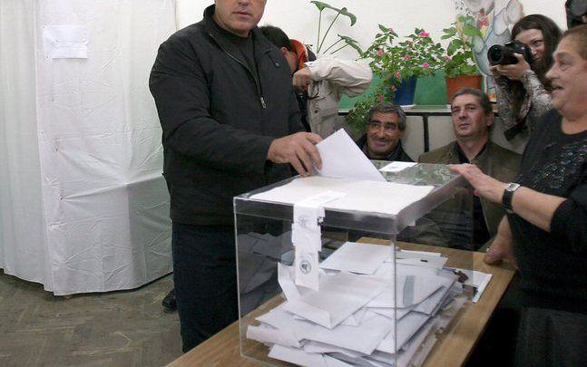 In Bulgarije haalt de burgemeester van de hoofdstad Sofia, Boiko Borisov, dagelijks de kranten, radio en televisie. Foto EPA