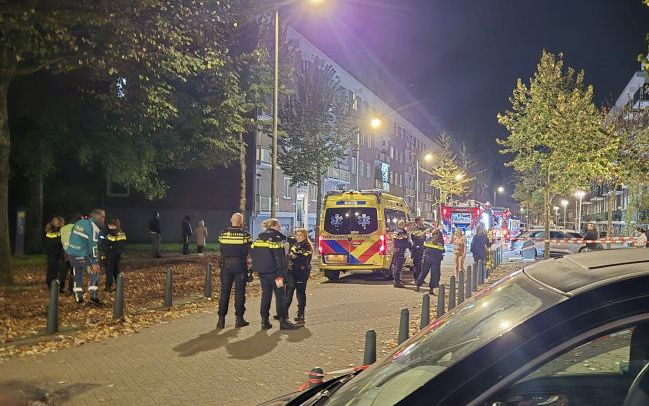 De straat waar de brand plaatsvond. beeld Dierenbescherming