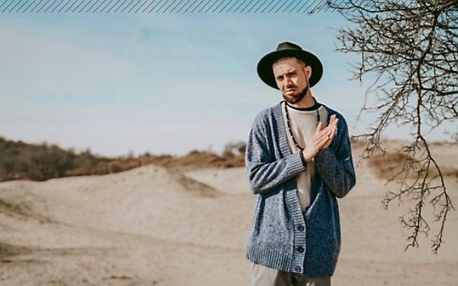 De omstreden rapper Darryl Danchelo Osenga is benoemd tot stadsdichter van Haarlem. Uitspraken van de rapper over de Holocaust leiden tot commotie. beeld gemeente Haarlem