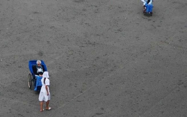 Jaarlijks brengen 6 miljoen pelgrims een bezoek aan het Zuid-Franse bedevaartsoord Lourdes, op zoek naar spiritualiteit, troost of genezing. Foto's RD