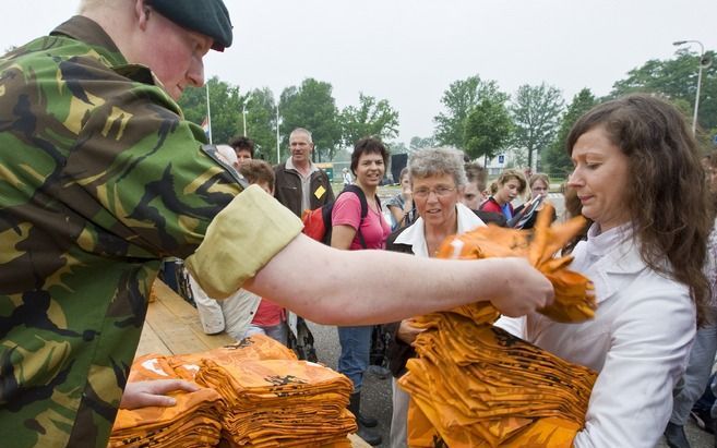 OIRSCHOT - Scholieren, familie van militairen, genodigden en pers kunnen vrijdag naar een aparte open dag van de landmacht. Innovatie is dit jaar het thema van de Landmachtdagen. Op deze dagen laten militairen de nieuwste snufjes van de krijgsmacht zien. 