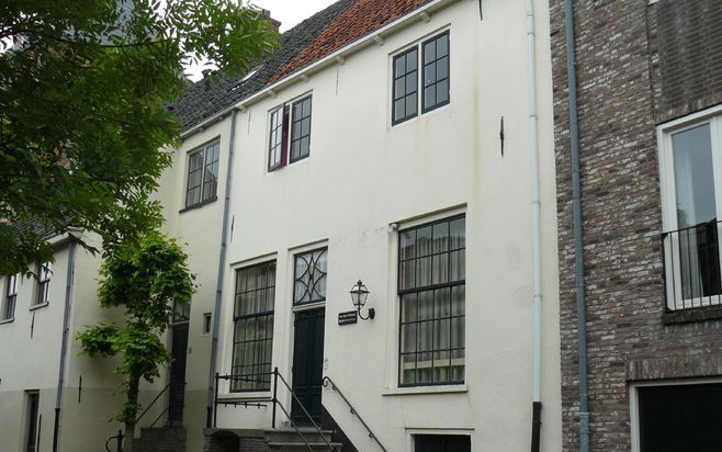 AMERSFOORT - A. F. R. van de Veen wordt lerend ouderling in de Oud Gereformeerde Gemeenten in Nederland. Op de foto het kerkgebouw van de oud gereformeerde gemeente in Amersfoort. Foto RD