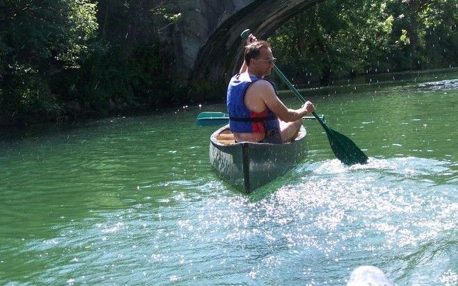 Riviertjes en meren bieden uitstekende mogelijkheden voor watersport. Foto RD