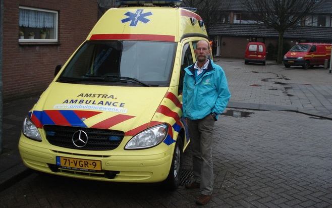 STOLWIJK – F. L. W. Treurniet uit Stolwijk is vrijwilliger bij de Stichting Ambulance Wens. Die stichting vervult de laatste wens van terminale patiënten. „Waar het gaat om het organiseren van bepaalde activiteiten in de laatste levensfase van iemand ben 