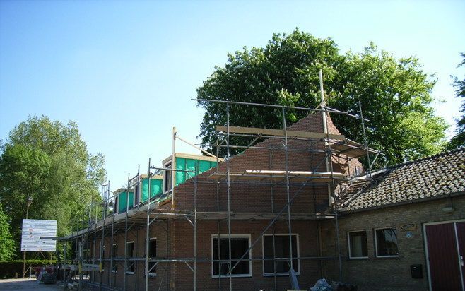 KAMPERVEEN – De verbouwing van het hervormd verenigingsgebouw De Veenhof in Kamperveen is in volle gang. Foto RD