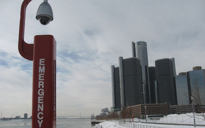 Wat eens het trotse Global World Headquarters van GM was –zeven glazen torenflats op de oever van de Detroit River– ademt nu de crisis waarin de industrie verkeert. Foto´s RD