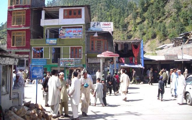 PESHAWAR - Pakistan heeft een islamitisch hof van beroep ingesteld in de regio rond de Swat-vallei, die sinds kort onder het bewind van de radicaal-islamitische beweging Taliban valt. Foto EPA