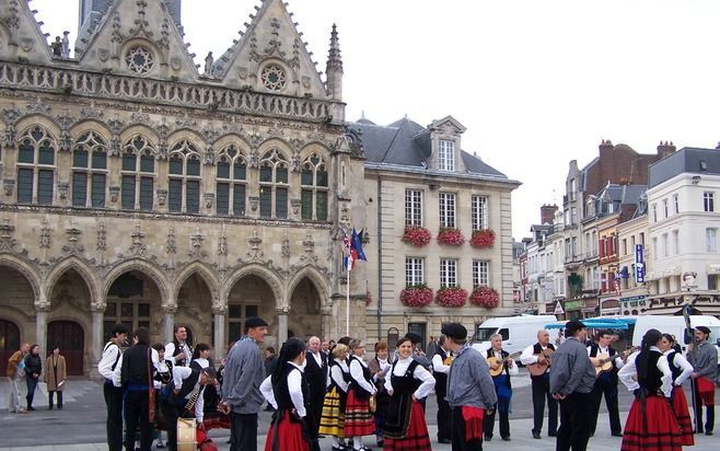 In Saint-Quentin ligt de kunst op straat. Diverse gevels in de Franse stad zijn versierd in art-decostijl. Foto’s RD