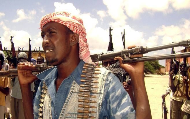 In het zuiden van Somalië hebben islamisten kledingregels afgekondigd. Foto: leden van de Somalische militie Hizb al-Islam, maart 2009 iets ten noorden van de hoofdstad Mogadishu. EPA